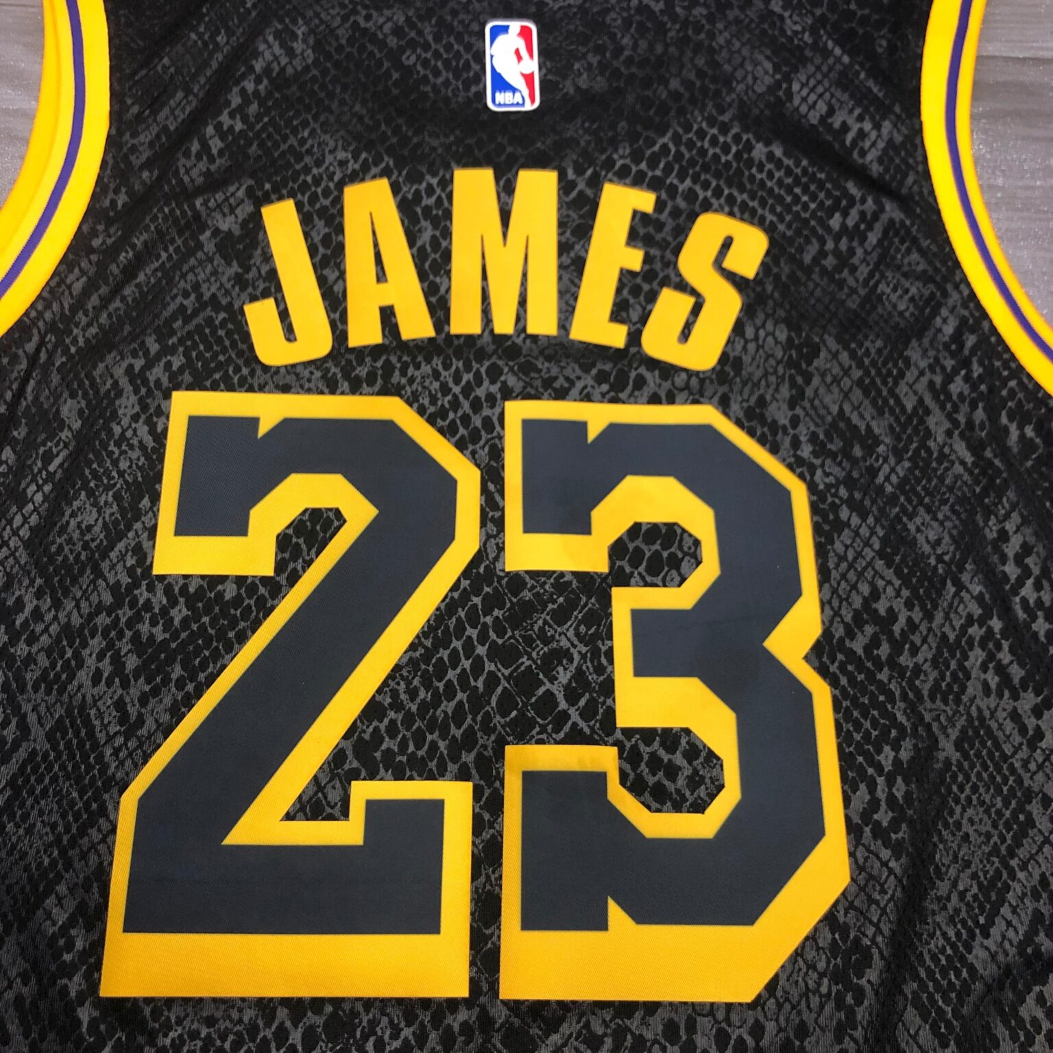 LeBron James #23 La Lakers Mamba City Edition SWINGMAN – Koszulki NBA