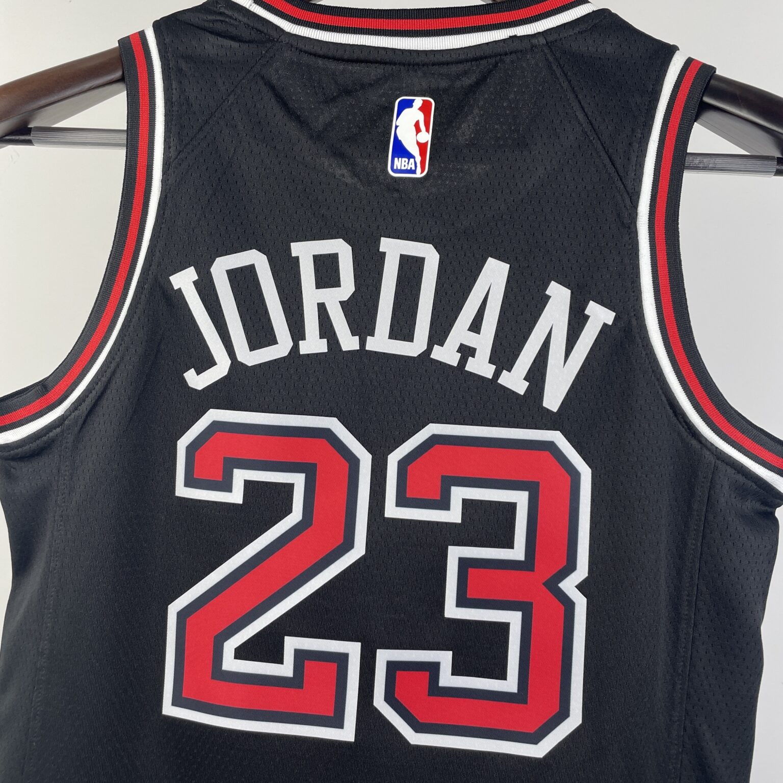 Dziecięca koszulka NBA 23 Michael Jordan Chicago Bulls SWINGMAN ...