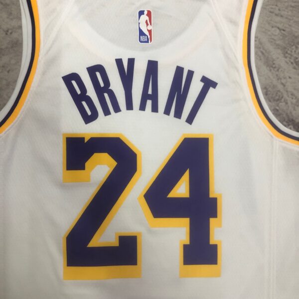 Kobe Bryant 24 Lakers SWINGMAN 2024/25 - obrazek 5